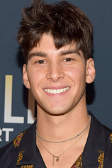 photo of person Nic Luken