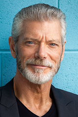 photo of person Stephen Lang