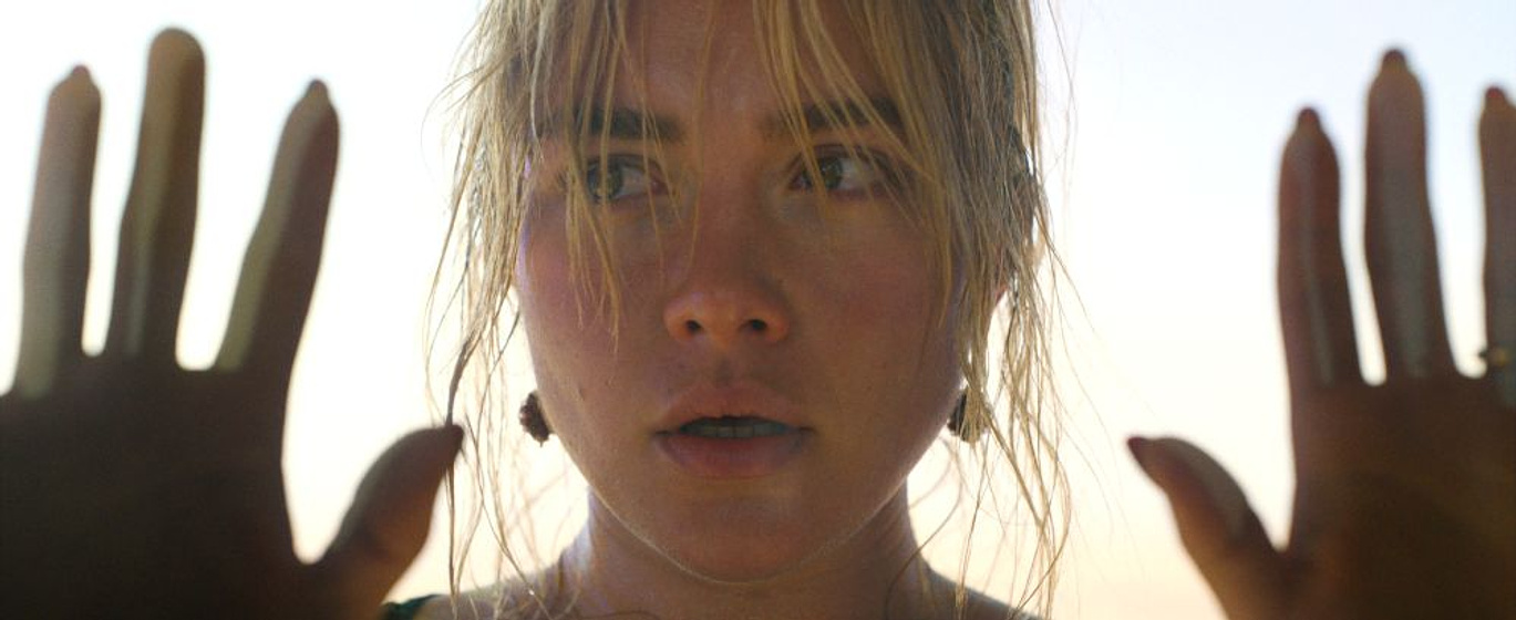 Florence Pugh en No te Preocupes Querida