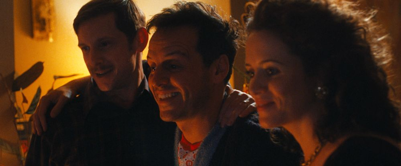Jamie Bell, Andrew Scott y Claire Foy en Desconocidos