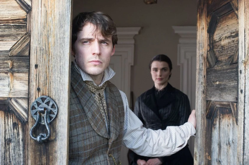 Rachel Weisz y Sam Claflin en mi-prima-rachel