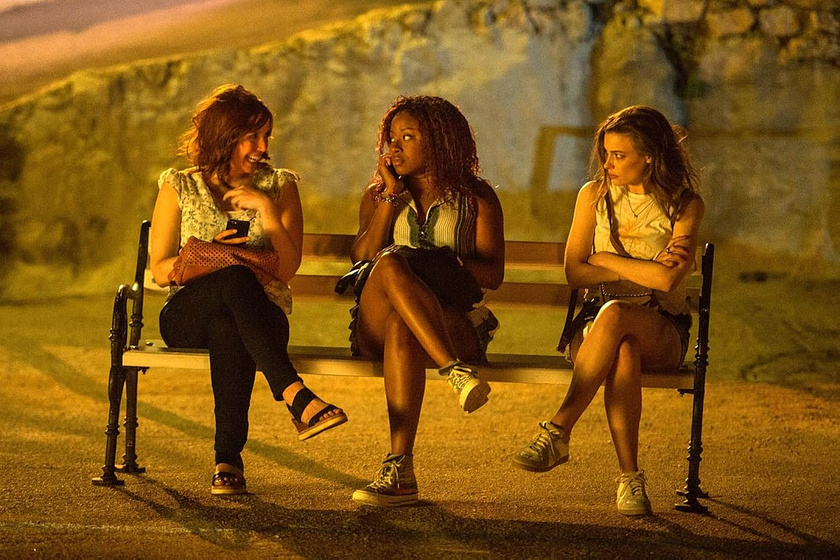 Gillian Jacobs, Vanessa Bayer y Phoebe Robinson en Ibiza