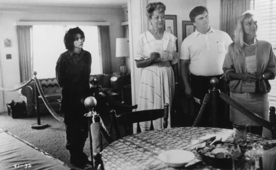 Winona Ryder en aqui-te-pillo-aqui-te-mato