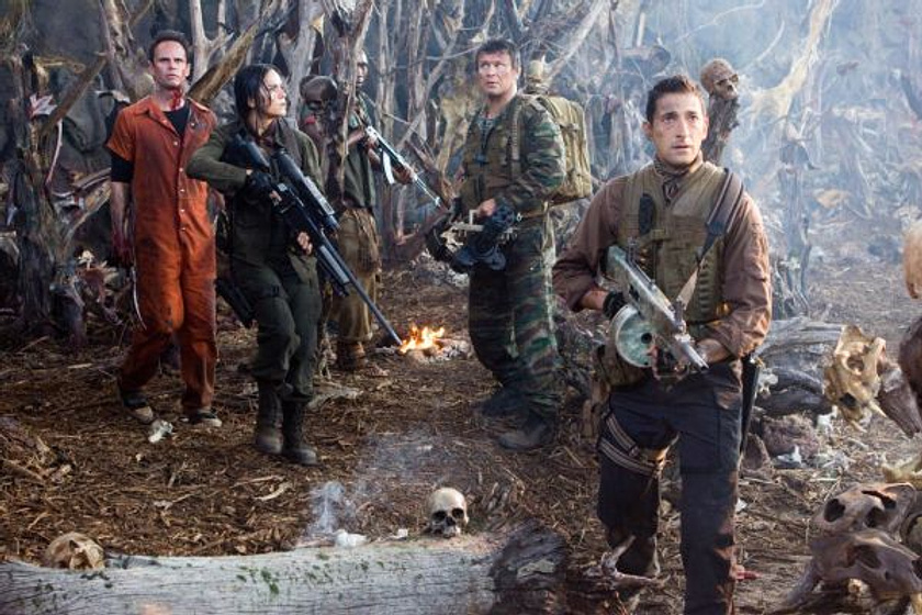 Oleg Taktarov, Adrien Brody, Alice Braga y Walton Goggins en Predators