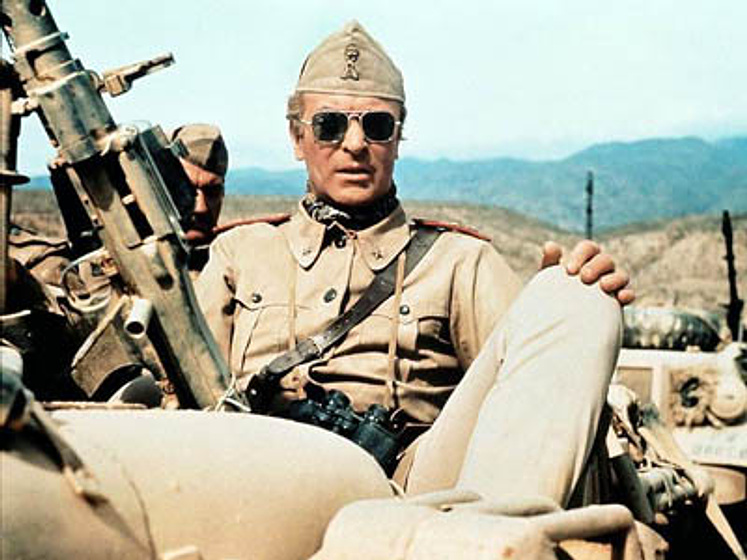 Michael Caine en Mercenarios sin Gloria