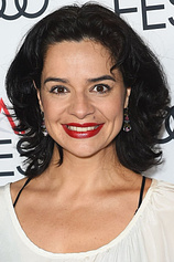 picture of actor Raquel Karro