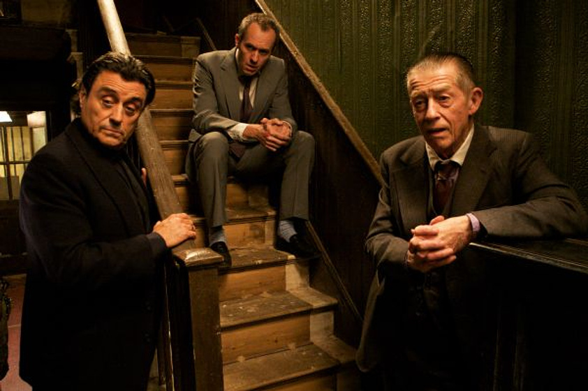 John Hurt, Stephen Dillane y Ian McShane en 44 Inch Chest (La medida de la venganza)