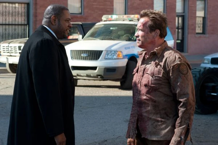Arnold Schwarzenegger y Forest Whitaker en el-ultimo-desafio