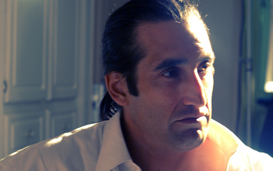 Alexander Aguila en Mei Mei (Mei Mei (2009) - Alexander Aguila)