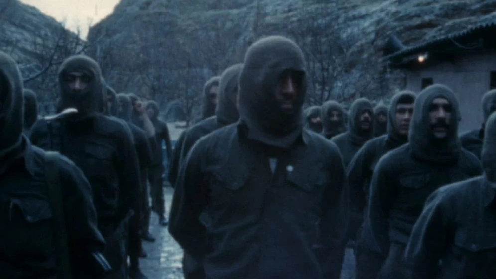 Imagen de revolutionaries-never-die