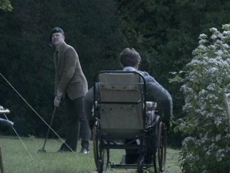 Robert Pattinson en el-aviador-embrujado