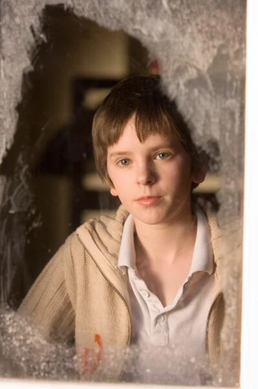 Freddie Highmore en el-triunfo-de-un-sueno