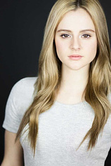 picture of actor Larissa Albuquerque