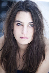 picture of actor Sarah-Jane Sauvegrain