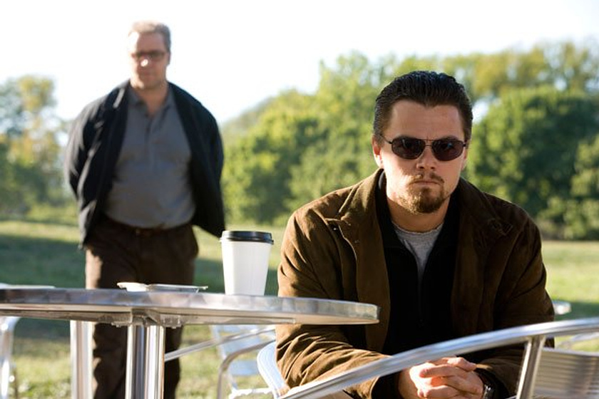 Leonardo DiCaprio y Russell Crowe en Red de Mentiras