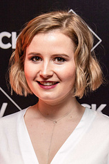 picture of actor Rebecca Benson