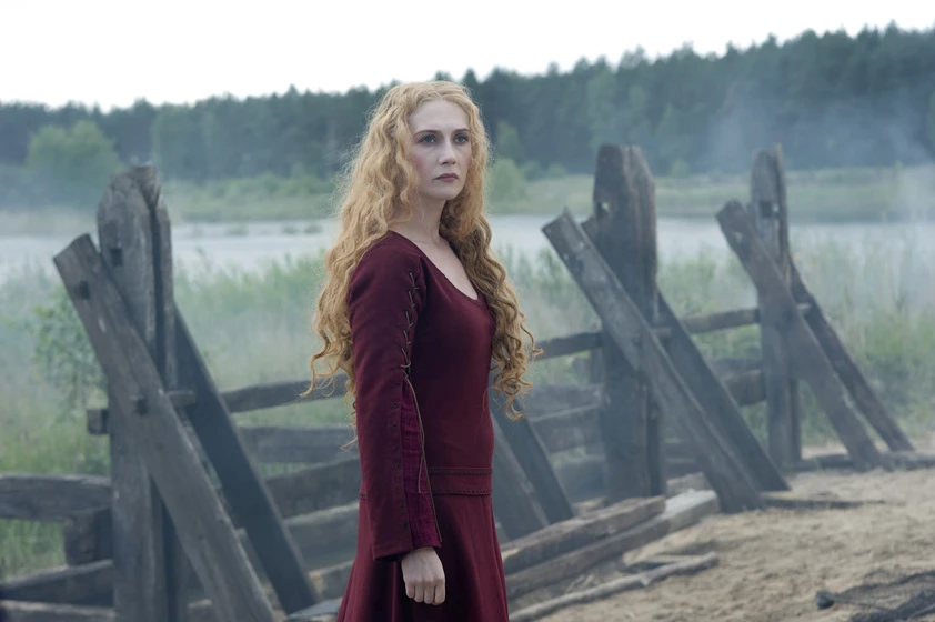 Carice van Houten en black-death-garra-negra