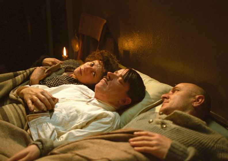 Ulrich Mühe y Helge Schneider en Mein Führer