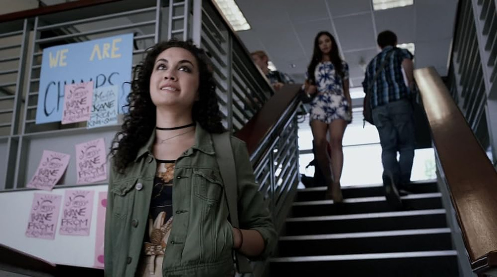 Meg DeLacy en f-the-prom