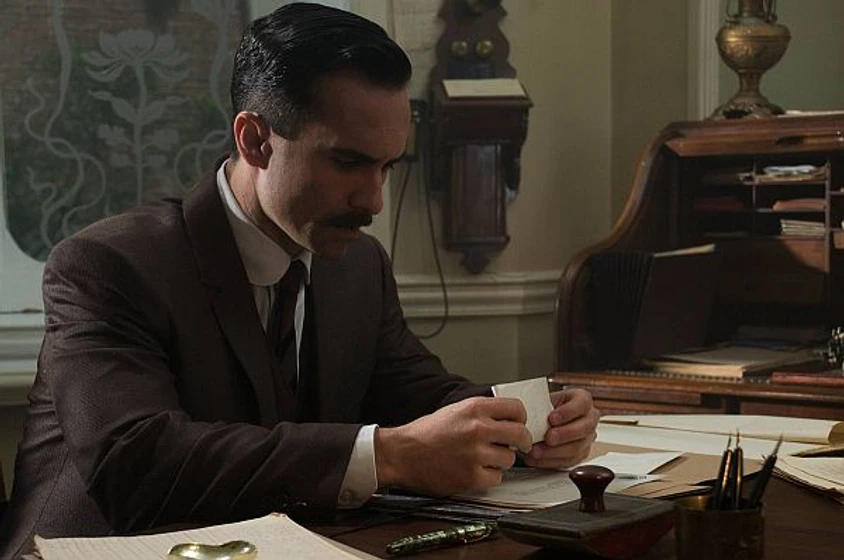 Nestor Carbonell en cristiada