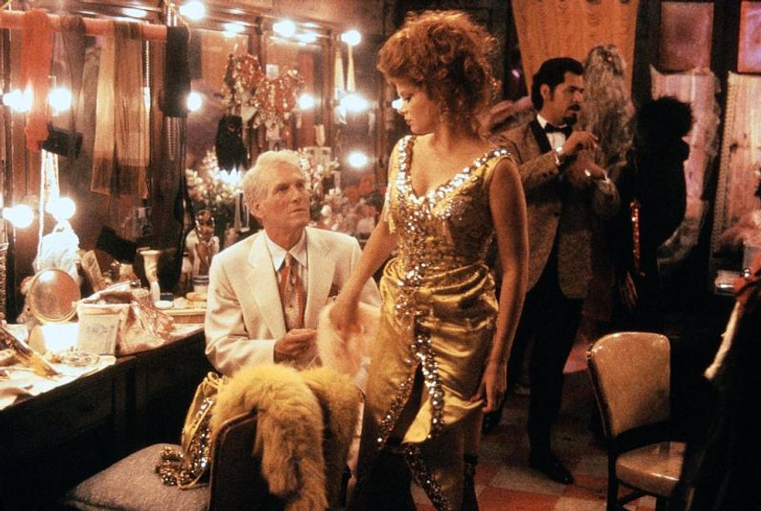 Paul Newman y Lolita Davidovich en El Escándalo Blaze