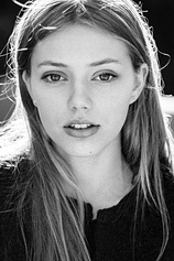 picture of actor Grace Van Dien