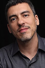 photo of person Daniel Rezende