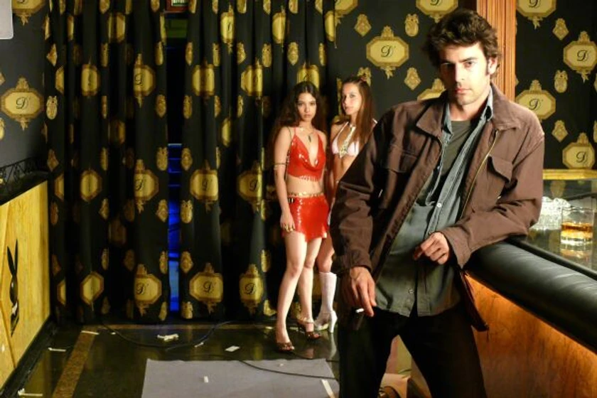 Eduardo Noriega [II] y Yohana Cobo en canciones-de-amor-en-lolita-s-club