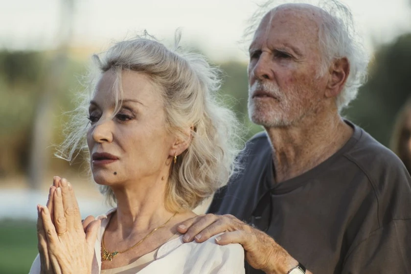Bruce Dern y Caroline Silhol en remember-me