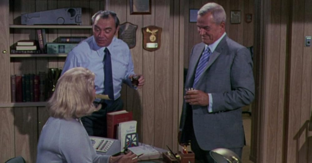 Ernest Borgnine y Alan Baxter en la-revolucion-de-las-ratas-willard