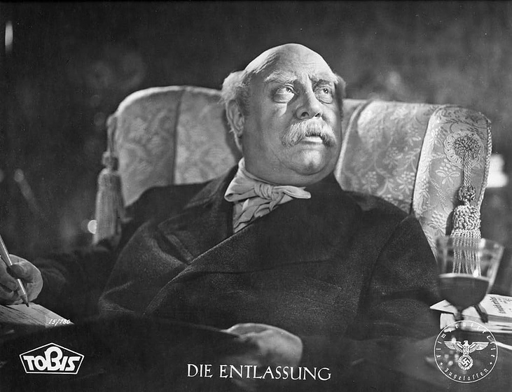 Emil Jannings en the-dismissal