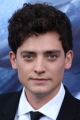 picture of actor Aneurin Barnard