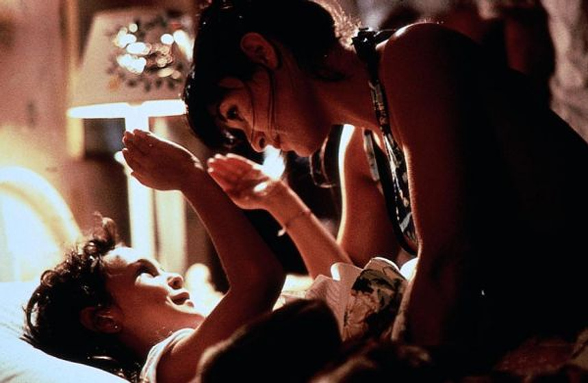 Demi Moore y Rumer Willis en Striptease