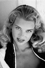 photo of person Eve Meyer
