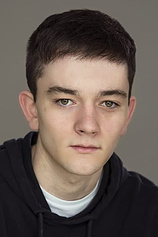 picture of actor Lewis MacDougall