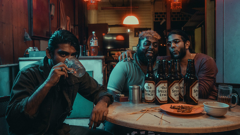 Kuben Mahadevan en macai