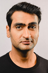 photo of person Kumail Nanjiani