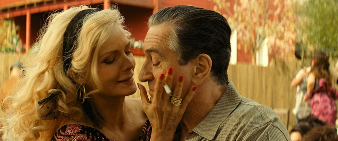 Robert De Niro y Michelle Pfeiffer en Malavita