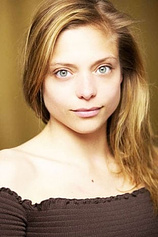 picture of actor Lizzie Brocheré