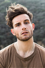 picture of actor Nico Tortorella