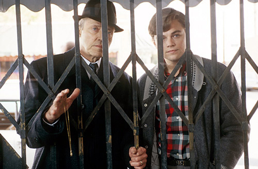 Christopher Walken y Leonardo DiCaprio en Atrápame si Puedes