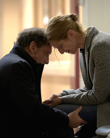 Vincent Lindon y Sandrine Kiberlain en Un Nuevo Mundo