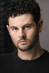 picture of actor Daryn Kahn