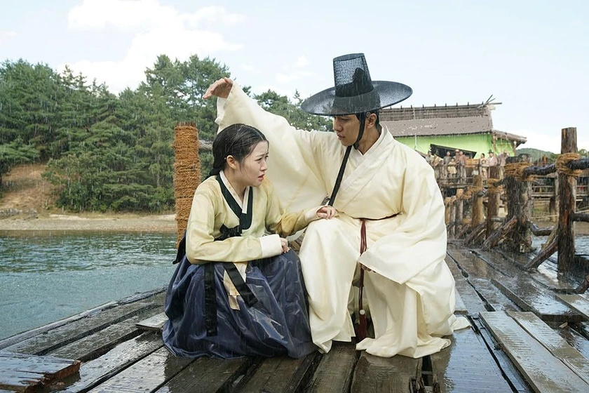 Sim Eun-kyung y Lee Seung-gi en the-princess-and-the-matchmaker