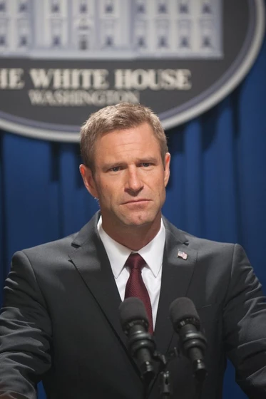 Aaron Eckhart en objetivo-la-casa-blanca
