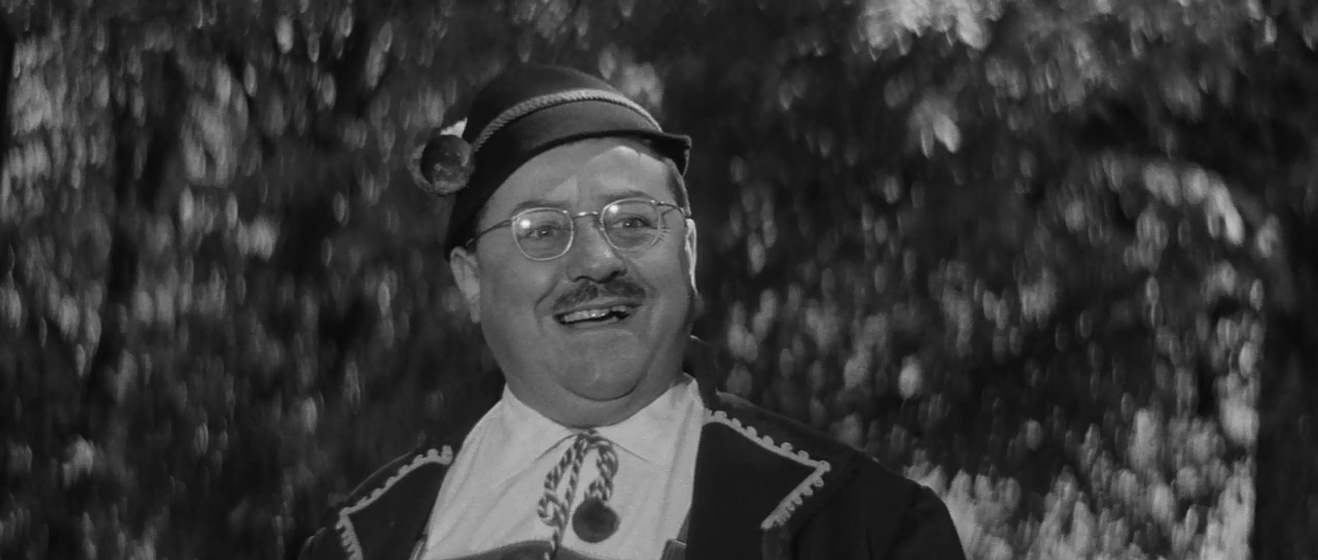 Francis Blanche en Las Más Famosas Estafas del Mundo