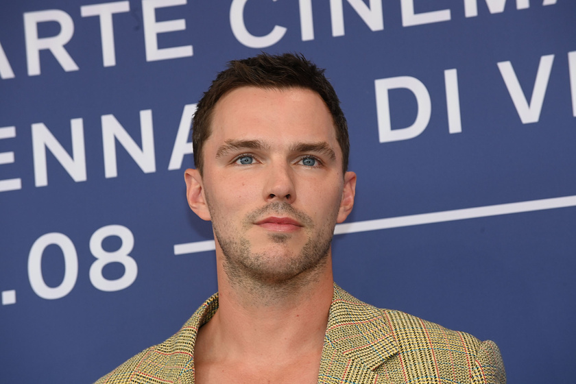 Nicholas Hoult en The Order (La Hermandad Silenciosa) (Festival de Venezia. Agosto 2024)