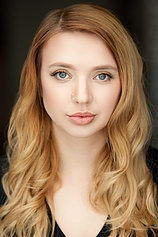 photo of person Pippa Mackie