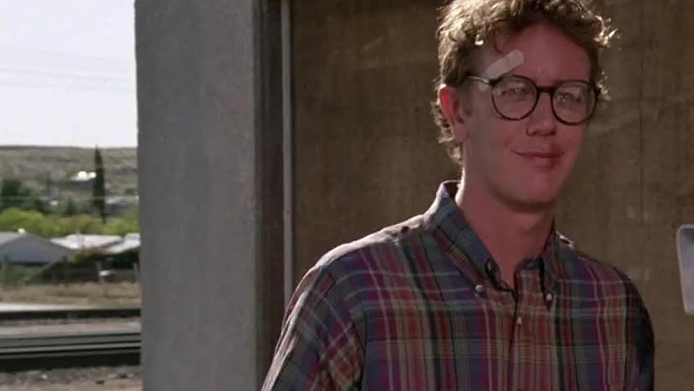 Judge Reinhold en taberna-salvaje-parador-66