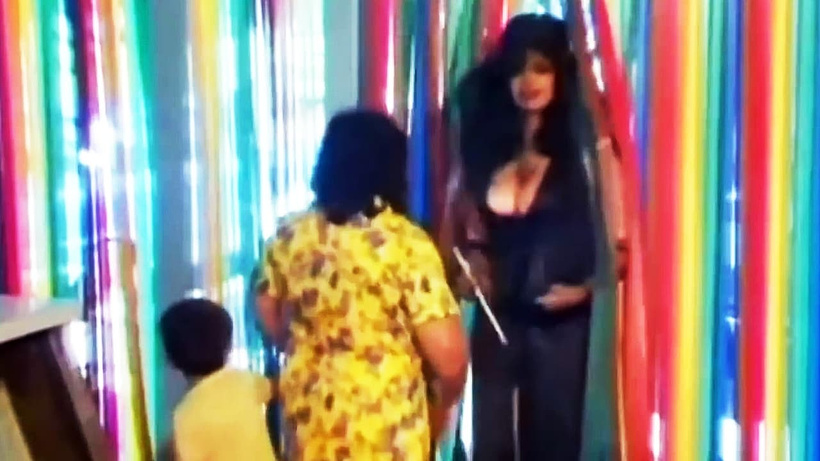Imagen de Una viuda descocada
